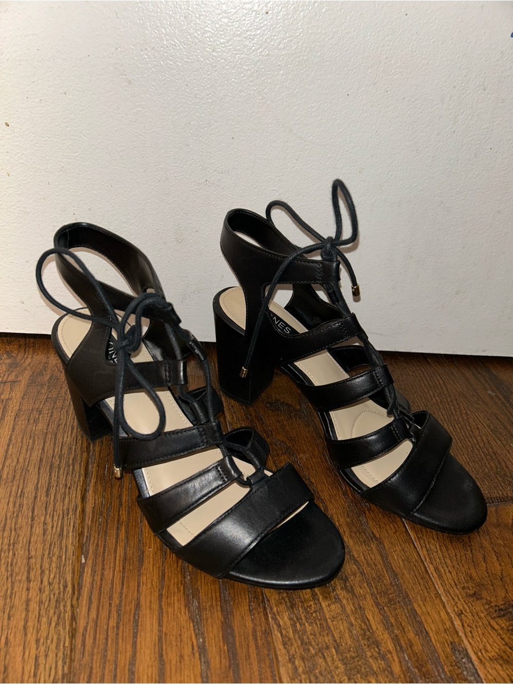 Jones New York Black Heel Sandals